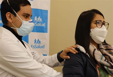 Essalud 70 De Mujeres Atendidas En Ginecología Padecen De Clamidia