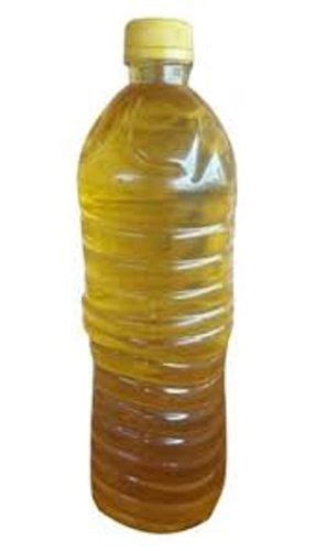 Common 100 Percent Hygienically Packed Cold Pressed Groundnut Oil At