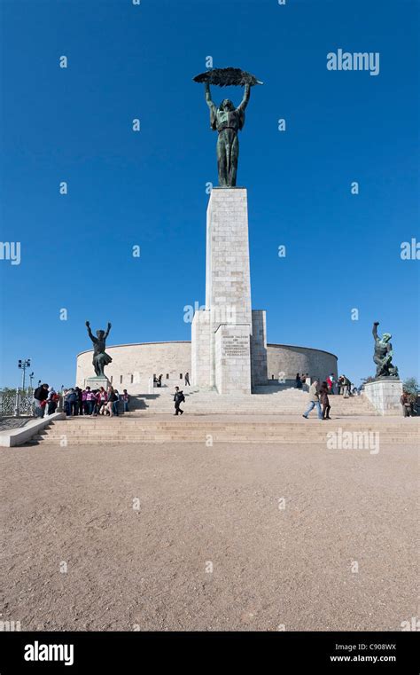 Liberation Monument Hi Res Stock Photography And Images Alamy