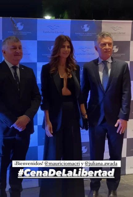 Juliana Awada Sorprendió Con Un Sensual Look Total Black Para Acompañar