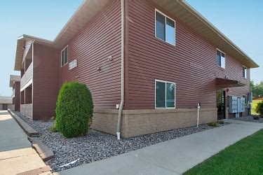 Houses For Rent in Minot, ND | Rentals.com