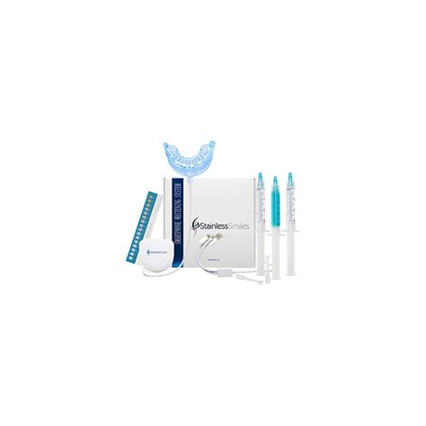 Teeth Treat: Is blue light teeth whitening safe