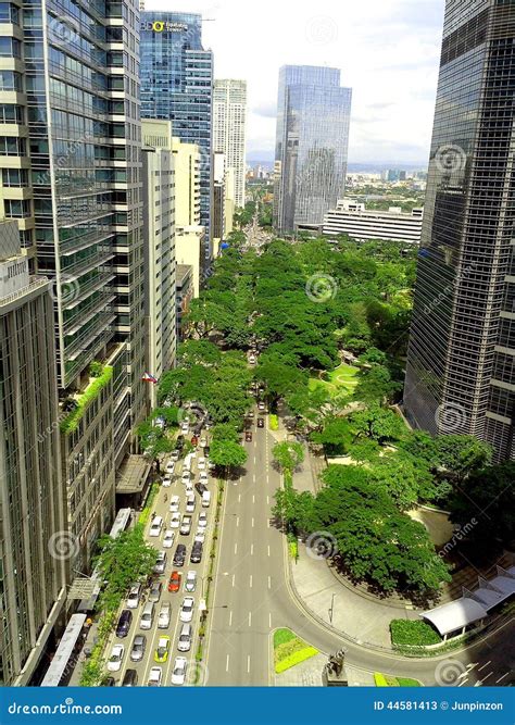 Ayala Triangle In Ayala, Makati City, Philippines Editorial Stock Photo ...