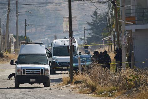 Hallan cadáver embolsado en San Francisco Totimehuacán