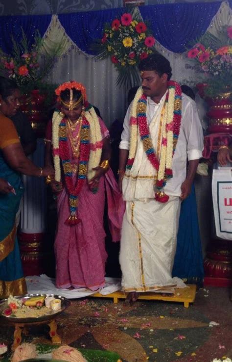 Aadukalam Murugadoss Marriage Photos - FilmiBeat