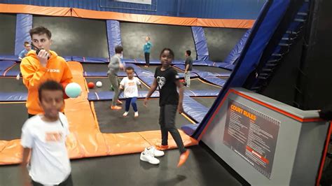 Sky Zone Trampoline Experience Youtube