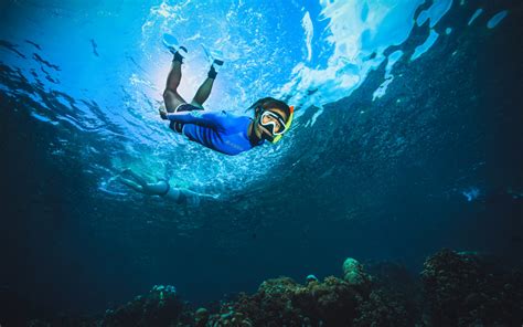 How To Snorkel In The Ocean Atlantis Bali Diving