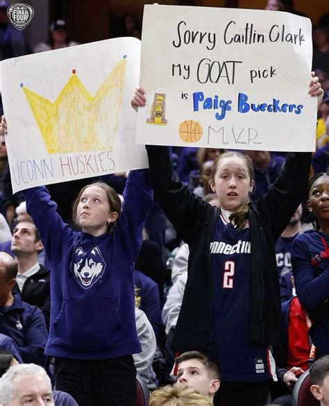 Pin By Goldyn On Thats A W In Uconn Womens Basketball Uconn