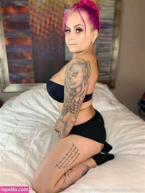 Blaze Bradshaw Blazebradshaw2 Nude Leaked OnlyFans Photo 1 Fapello