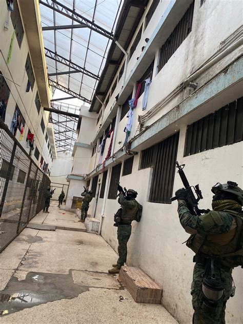 Prison Riot In Ecuador Kills 10 After Senior Level Inmates Transferred