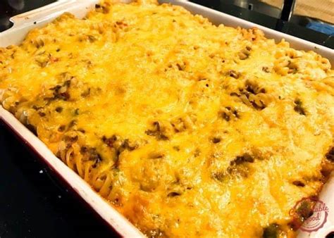 The Meaty Mac 'n Cheese Casserole | Comfortable Food