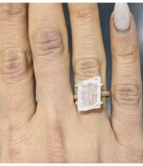 Kunzite Bague Cristal Naturel