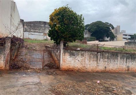 Terrenos em condomínio fechado à venda na Zona 07 em Maringá Chaves