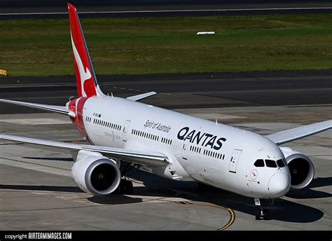 Boeing 787 9 Dreamliner Qantas VH ZNA AirTeamImages