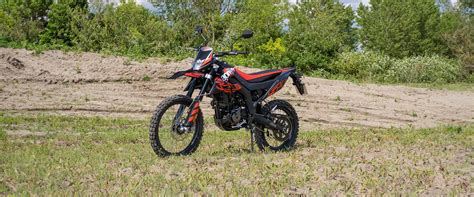 Aprilia RX 125: Enduro Motorcycle For Off-road | Aprilia EN