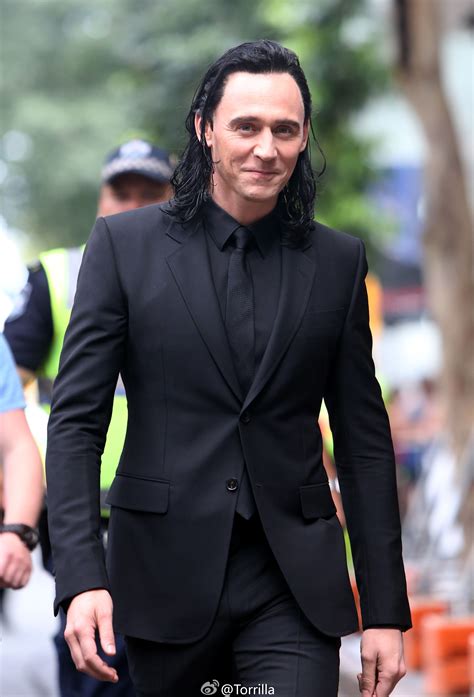 Tom Hiddleston As Loki On The Set Of Thor Ragnarok In Brisbane