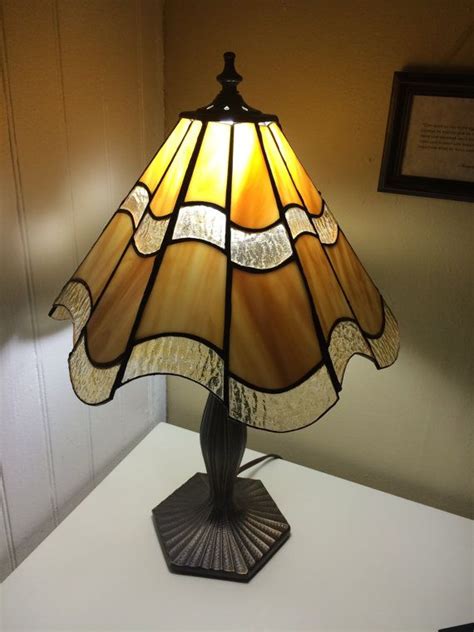 Pin Op Stained Glass Lampshade S