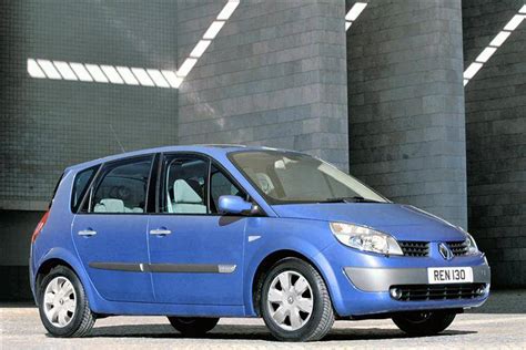 Renault Scenic 2003 2009 Used Car Review Car Review RAC Drive