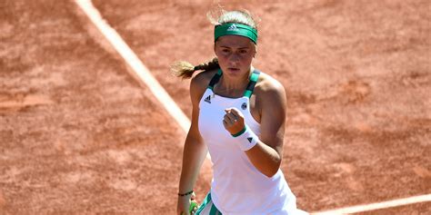 Roland Garros Tout Ce Qu Il Faut Savoir Sur Jelena Ostapenko Vidéos Mdr