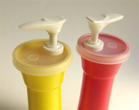 Vintage Tupperware Ketchup Mustard Dispenser Set For Summer