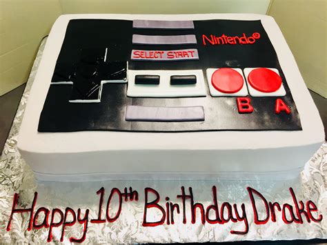 NES Nintendo controller Cake | Alessi bakery, Cake, Desserts