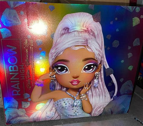 Rainbow High Roxie Grand Doll Holiday Edition 2022 Lagoagriogobec