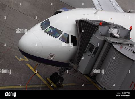 Airbridge Hi Res Stock Photography And Images Alamy