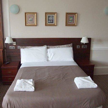 Edinburgh House Hotel - Reviews, Photos & Price Comparison