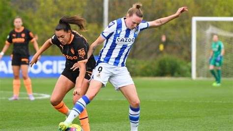 La Real Sociedad Vence Con Contundencia Al VCF Femenino Y Le Arrebata