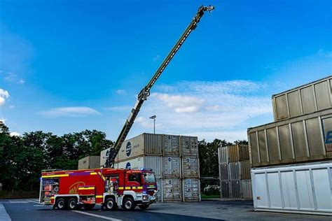 GTLF mit Scorpio Löscharm für Werkfeuerwehr Chemiepark Knapsack