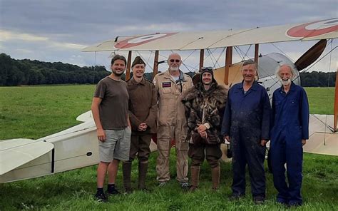 The Extraordinary Untold Story Of Lanoe Hawker Vc Britains First Ace