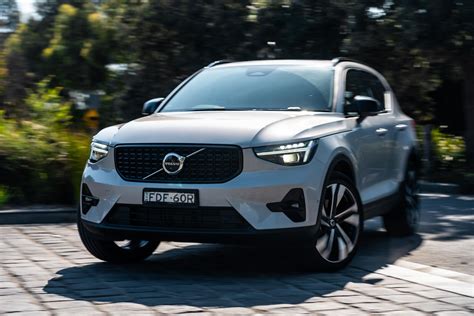 2024 Volvo Xc40 Review Rea Leland