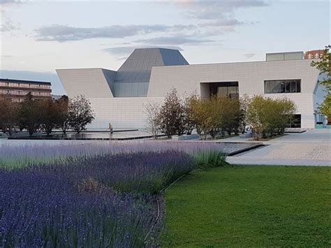 Salim Nensis Aga Khan Museum And Park Photograph