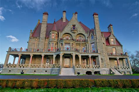 Craigdarroch Castle Visitor In Victoria