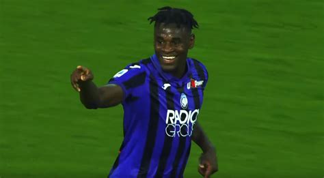 Calciomercato Juventus Presentata All Atalanta L Offerta Per Zapata