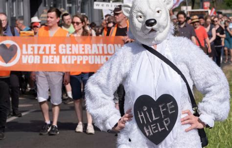 Klimaaktivisten K Ndigen Aktionen Gegen Reiche An