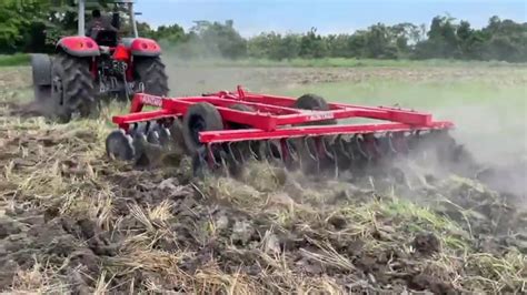 Tractor Massey Ferguson Mf 7150 Trabajando Con Rastra Youtube