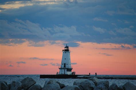 Ludington, Michigan lighthouse | Ferry building san francisco ...