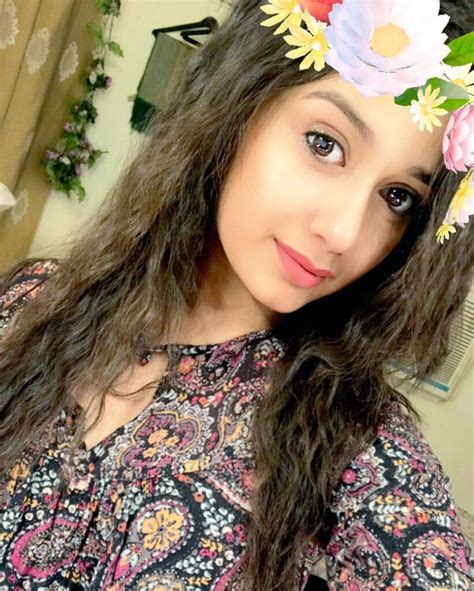 Selfie Addiction Of TikTok Star Jannat Zubair IWMBuzz