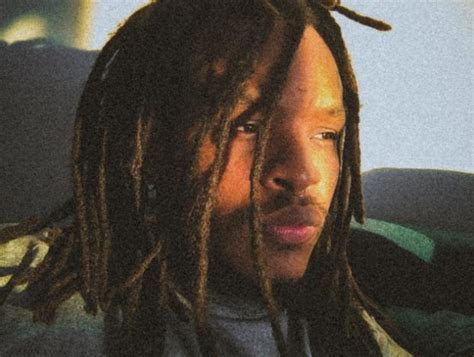 Milo Chatt Cam Model Free Live Sex Show Chat Stripchat