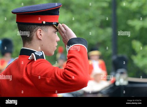 Young man british army hi-res stock photography and images - Alamy