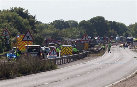 Crash involving a plane near Shoreham Airshow in West Sussex - Mirror ...