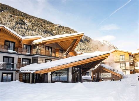 Chamonix Skiing Holidays Ski Apartments Peak Retreats