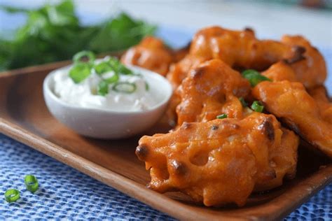 Buffalo Cauliflower Wings — Nikki Dinki Cooking