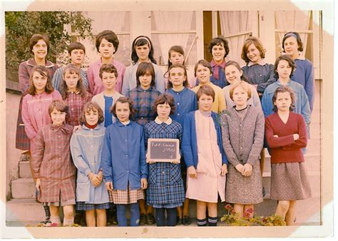 Photo de classe Fin d études 2 de 1966 Ecole Pierre Et Marie Curie