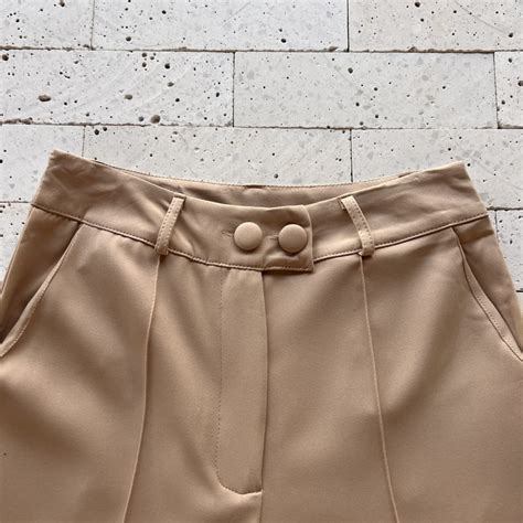 CALÇA ALFAIATARIA PANTALONA VINCO DOIS BOTÕES NUDE Dondoca Moda Feminina