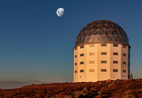 Celebrating 200 Years Of The South African Astronomical Observatory By