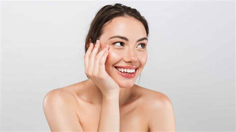 Pelle Grassa Problemi Di Acne Ecco Alcune Regole Da Seguire