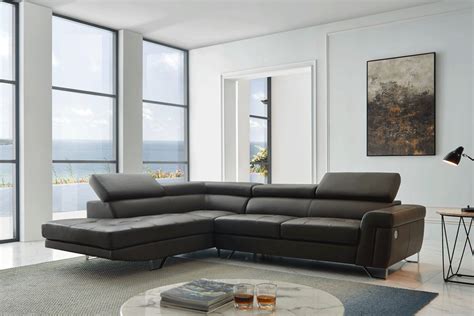 Sophisticated Leather Sectional with Chaise Tulsa Oklahoma ESF-1807