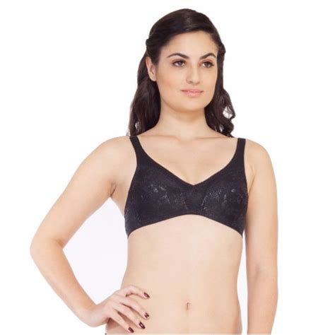 Buy Soie Womens Non Padded Non Wired Three Sectioned Lace Full Coverage Bra Black 42d Online